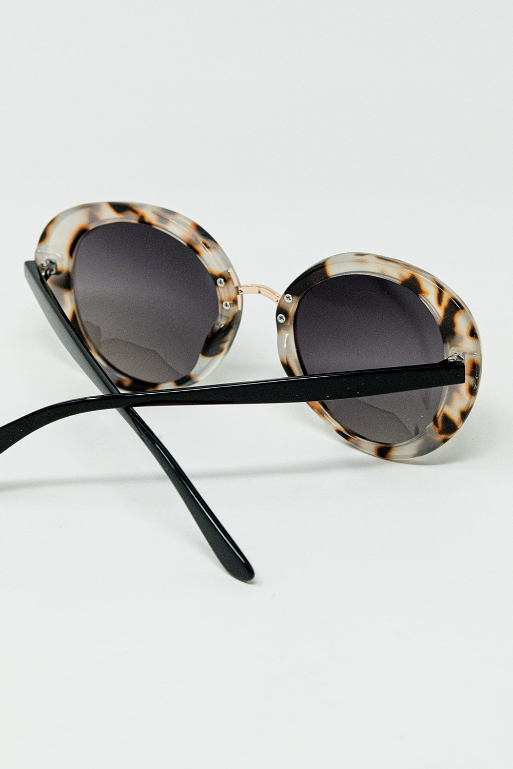 Beige Sunset Spot Oval Shaped Sunglasses - Sunglasses