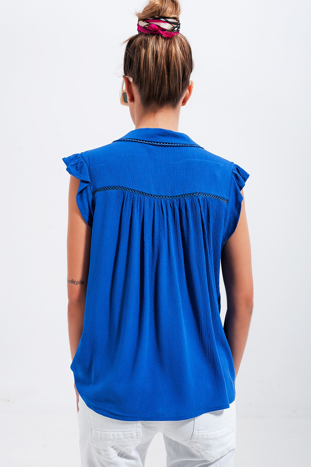 Blouse with frill sleeve in blue - Blouses
