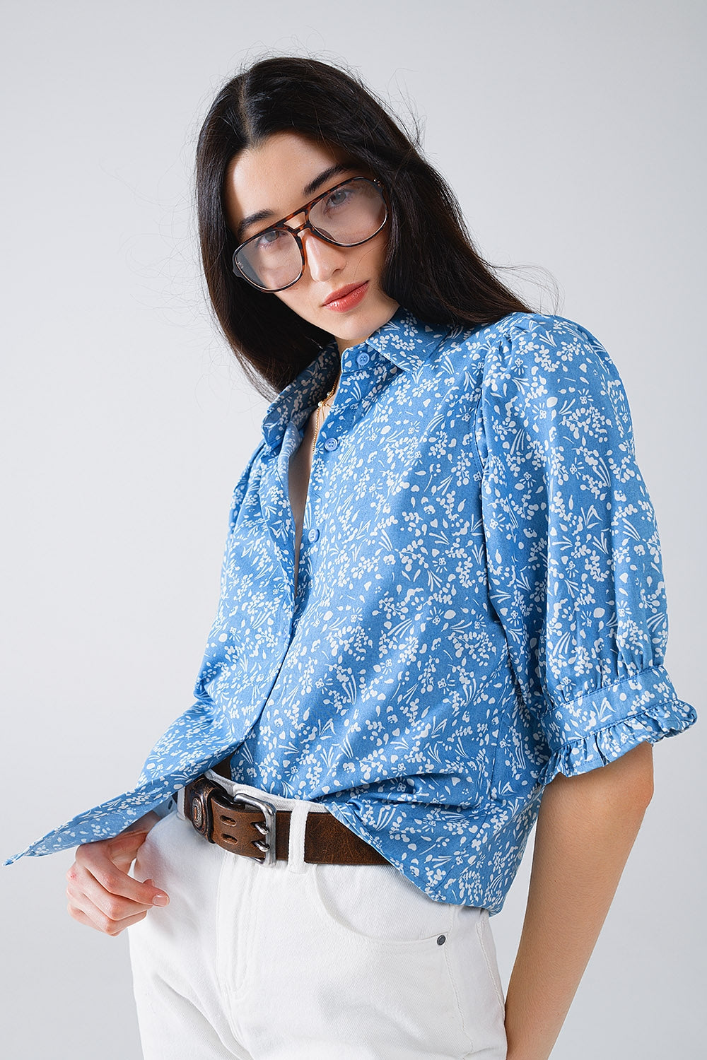 Blue Blouse with Floral Design and short sleeves - Blouses