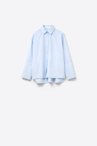 Blue poplin shirt with extra-wide cuffs