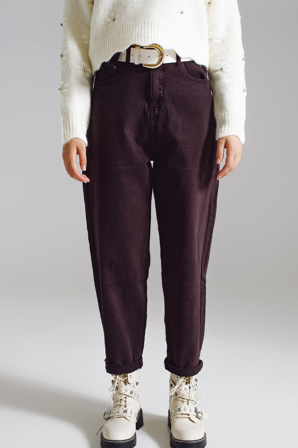 Brown relaxed pants with pocket detail at the waist - Trousers
