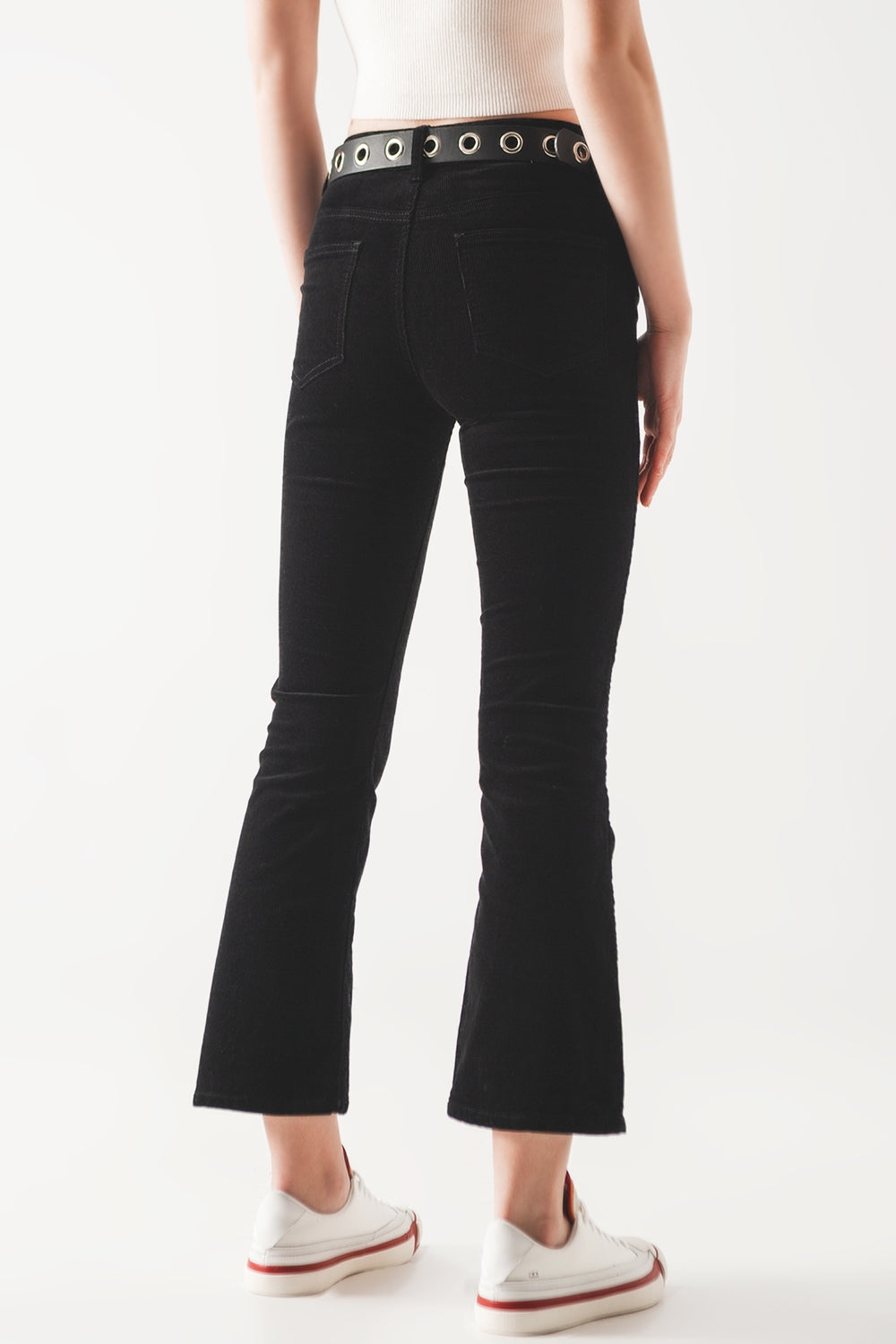 Cord flare in black Q2 Jeans BoutiqueLua