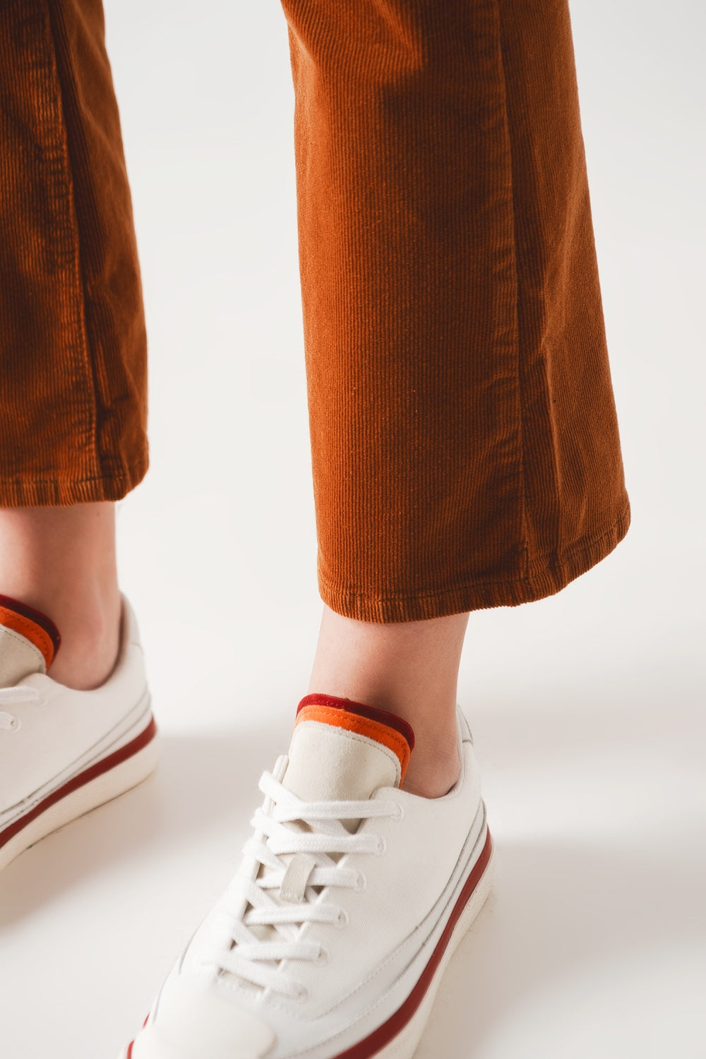 Cord flare in camel Q2 Pants BoutiqueLua