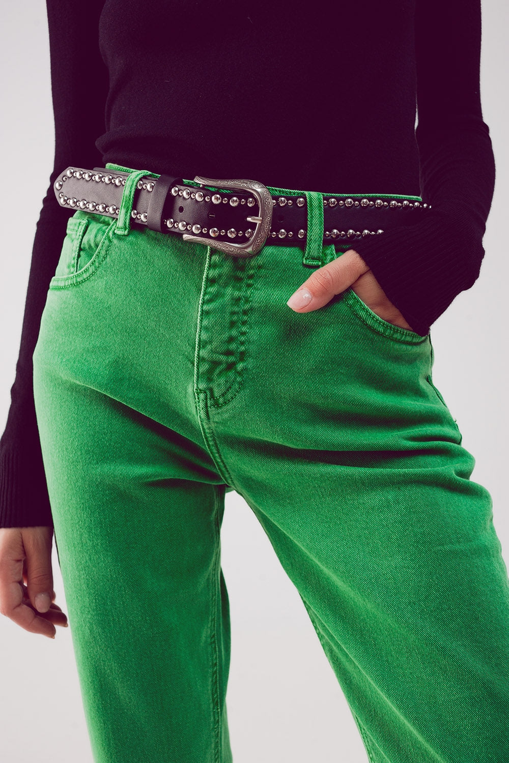 Cotton mid rise slouchy jean in green - Jeans