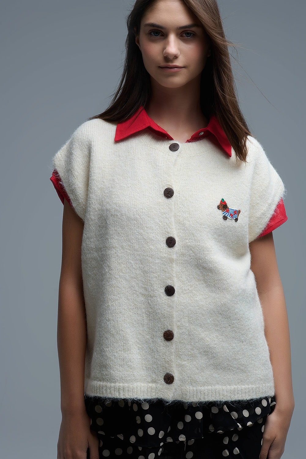 Cream relaxed knitted Vest With Embroidered cute Dog Detail - Sweaters