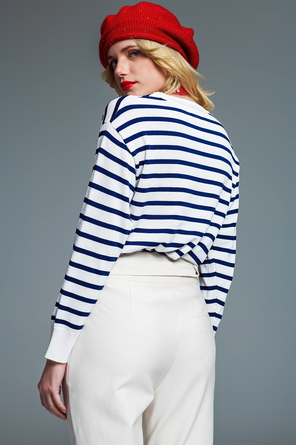 Crew Neck Basic Stripe Sweater in White and Navy Q2 Sweaters BoutiqueLua