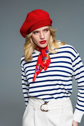 Pull basique à rayures et col ras du cou en blanc et bleu marine