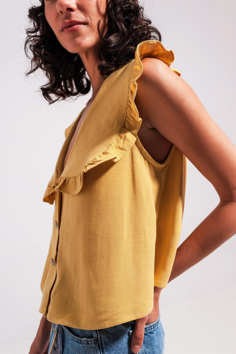 Crop top with bib collar - Crop Tops