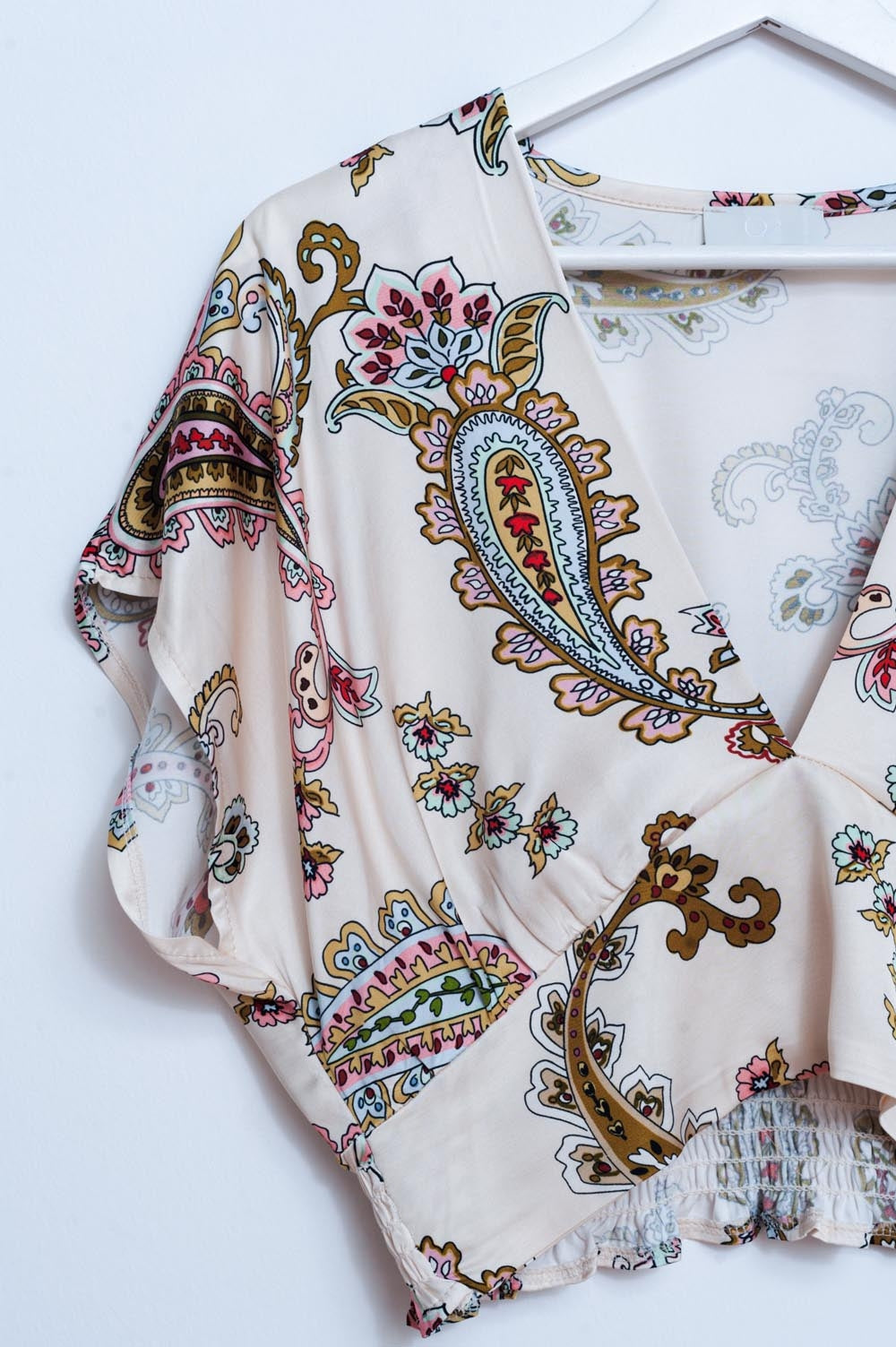 Crop top with paisley print - Tops
