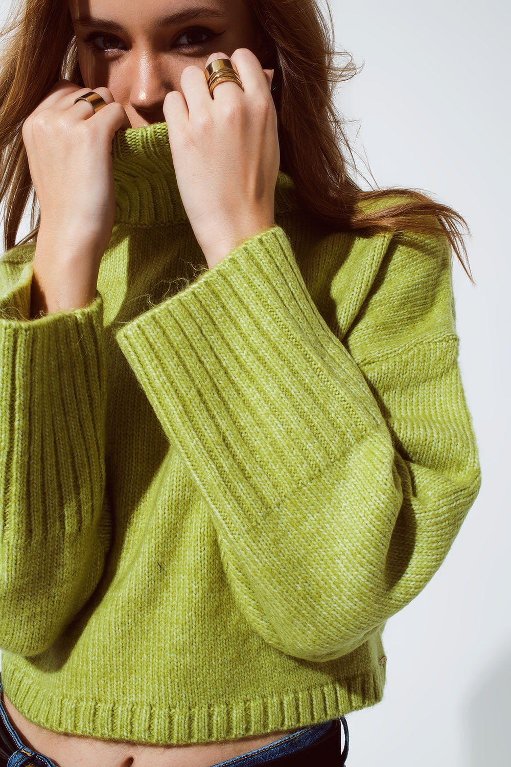Cropped Chunky Knit Sweater With Turtle Neck in Green Q2 Sweaters BoutiqueLua