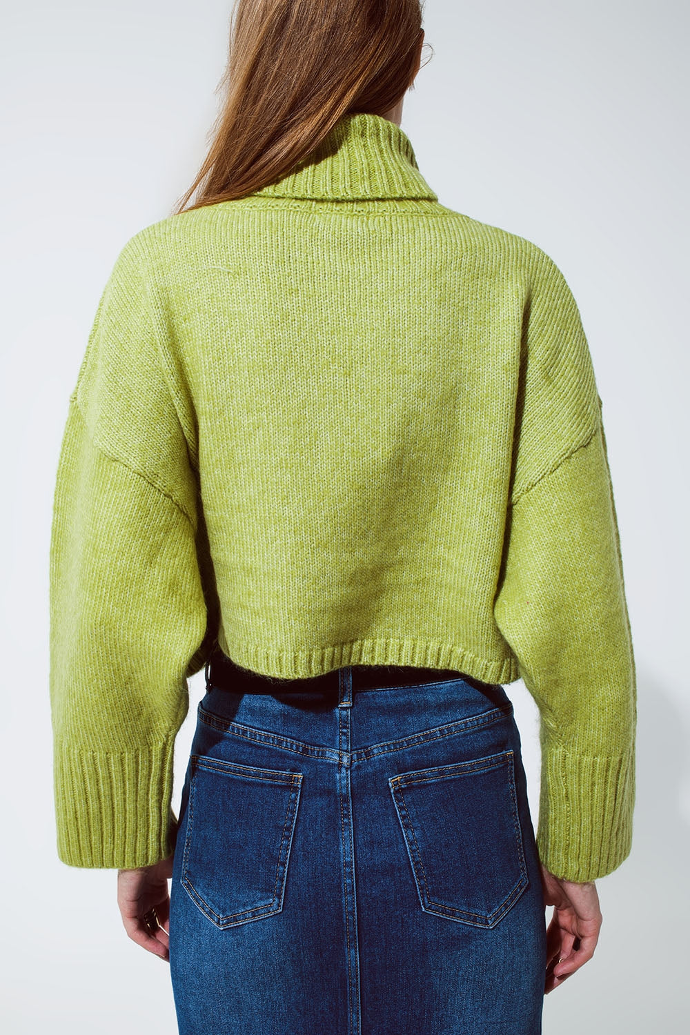 Cropped Chunky Knit Sweater With Turtle Neck in Green Q2 Sweaters BoutiqueLua