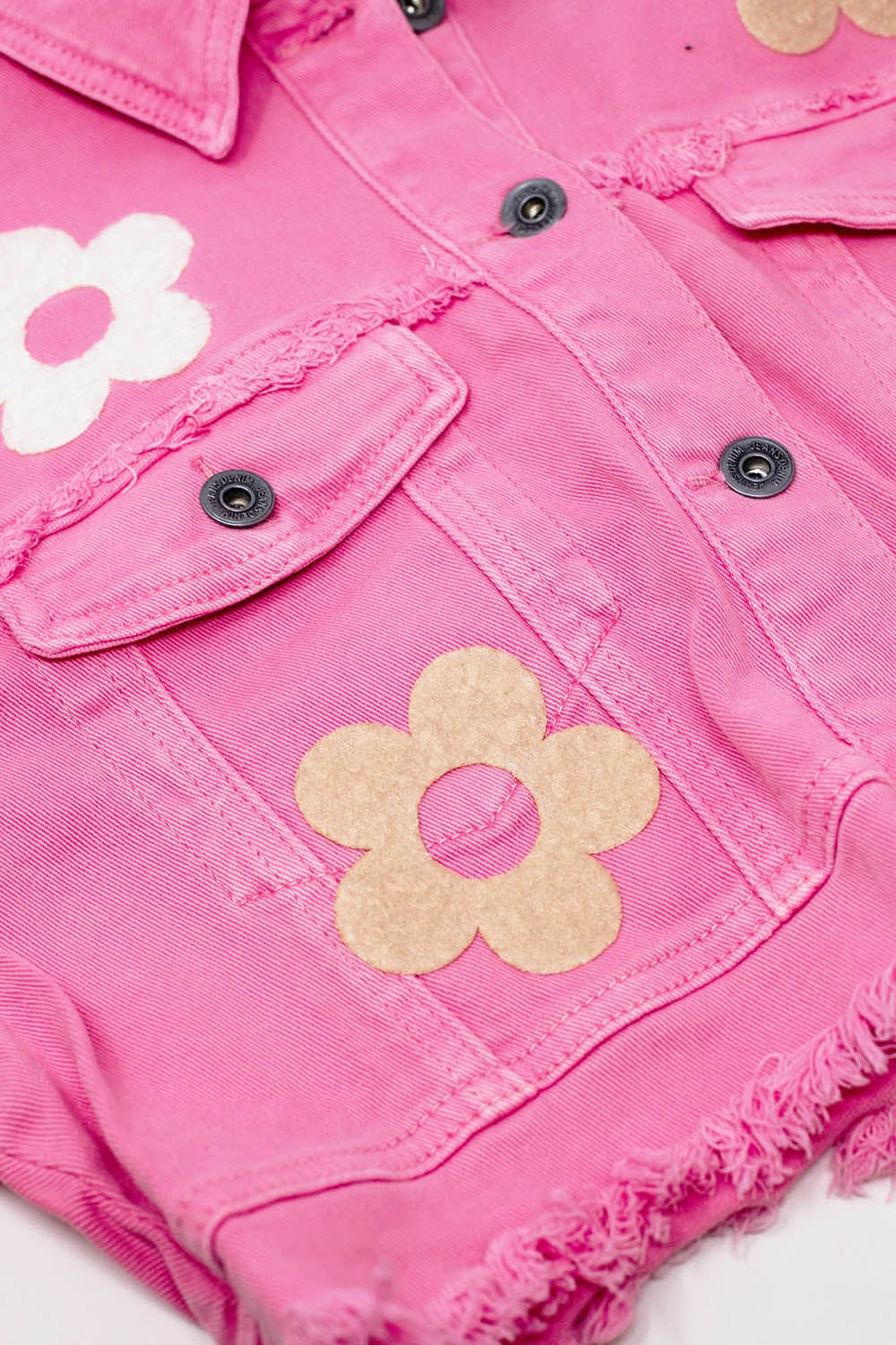 Cropped Jacket With Chest Pockets and Flower Details in Pink - Jackets