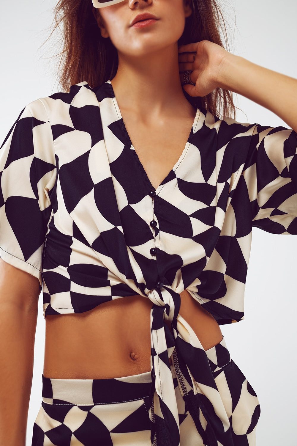 Cropped Shirt With Knot in Bauhaus Abstract Black and White Print Q2 Shirts BoutiqueLua
