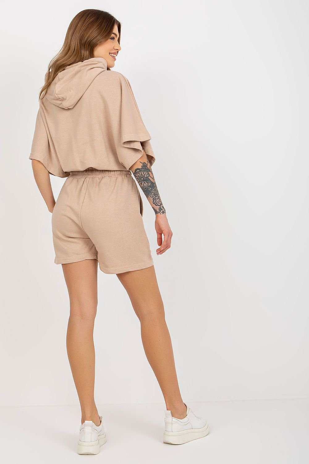 Stylish Tracksuit Set with Hoodie and Shorts - Outfit Sets