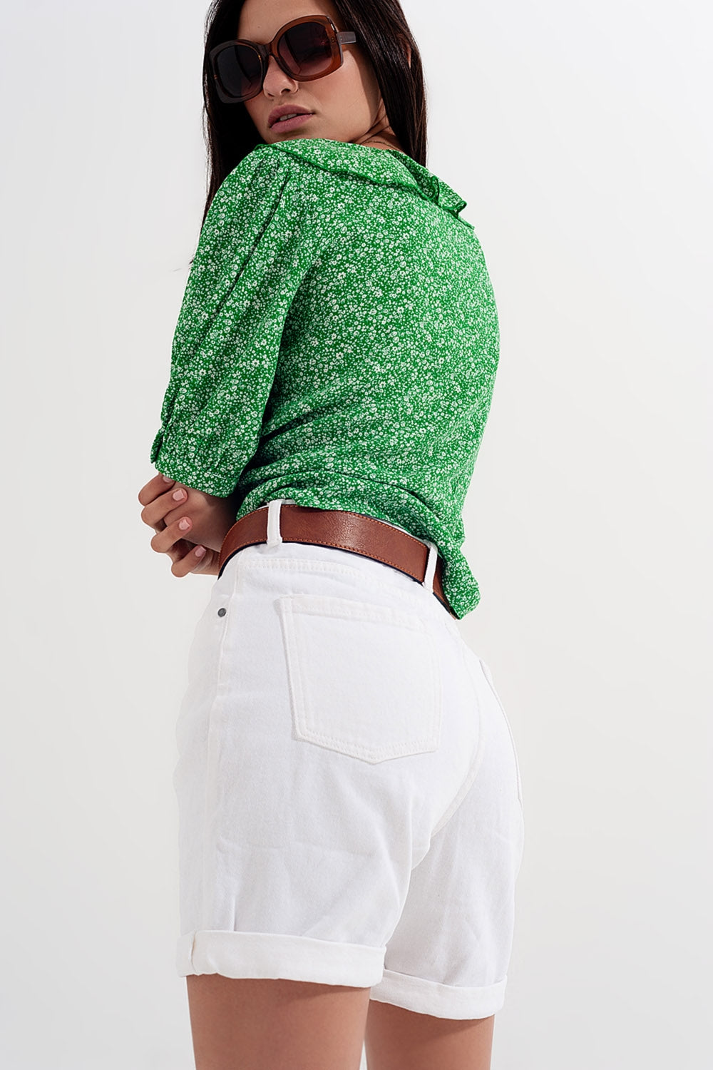 Denim mom shorts in white Q2 Pants BoutiqueLua