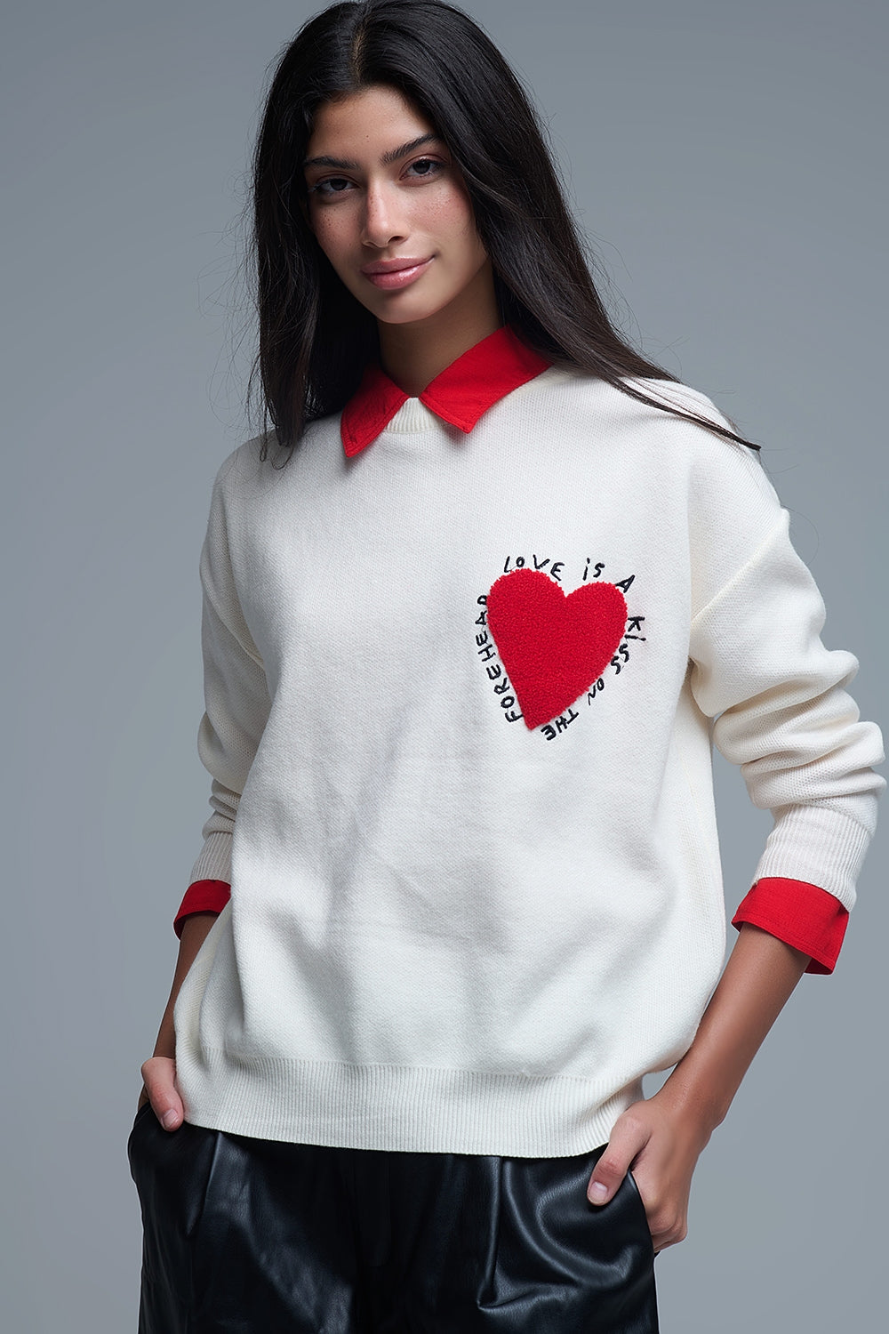Embroidered Heart knitted Sweatshirt With Text in Cream - Sweaters