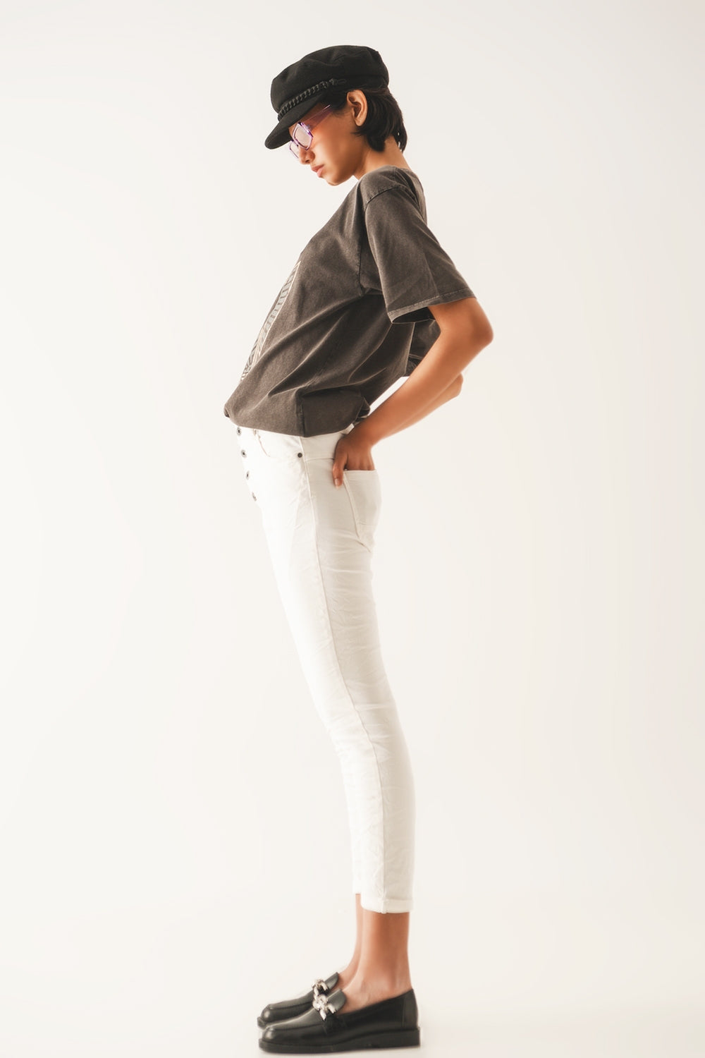 Exposed buttons skinny jeans in cream Q2 Jeans BoutiqueLua