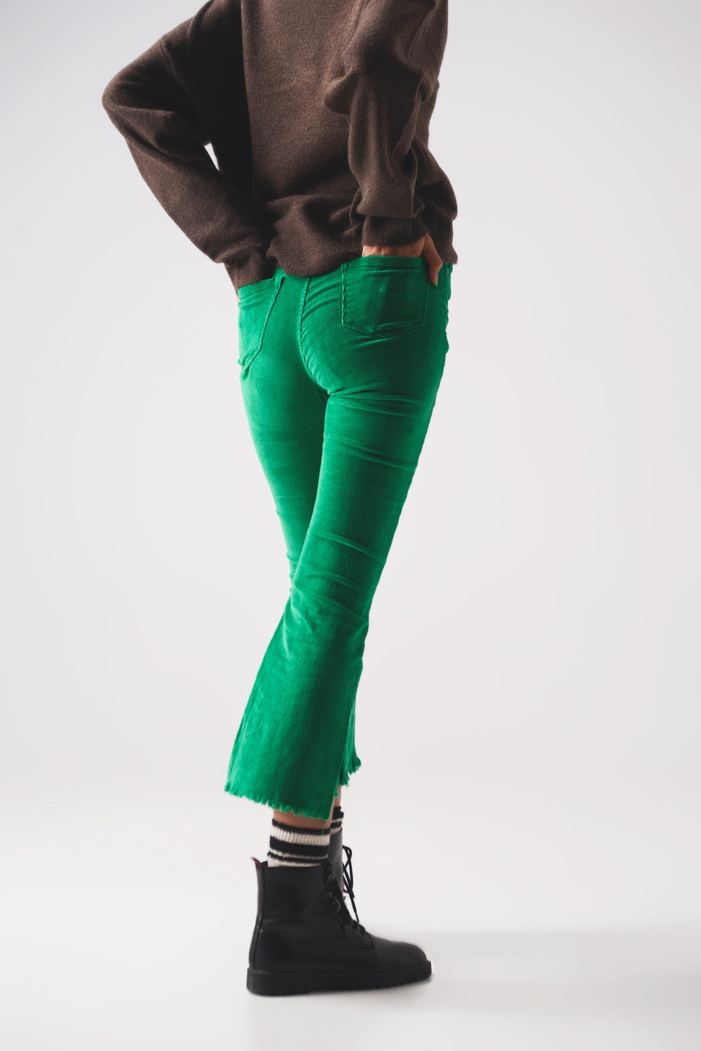 Flare corduroy pants in bold green - Trousers