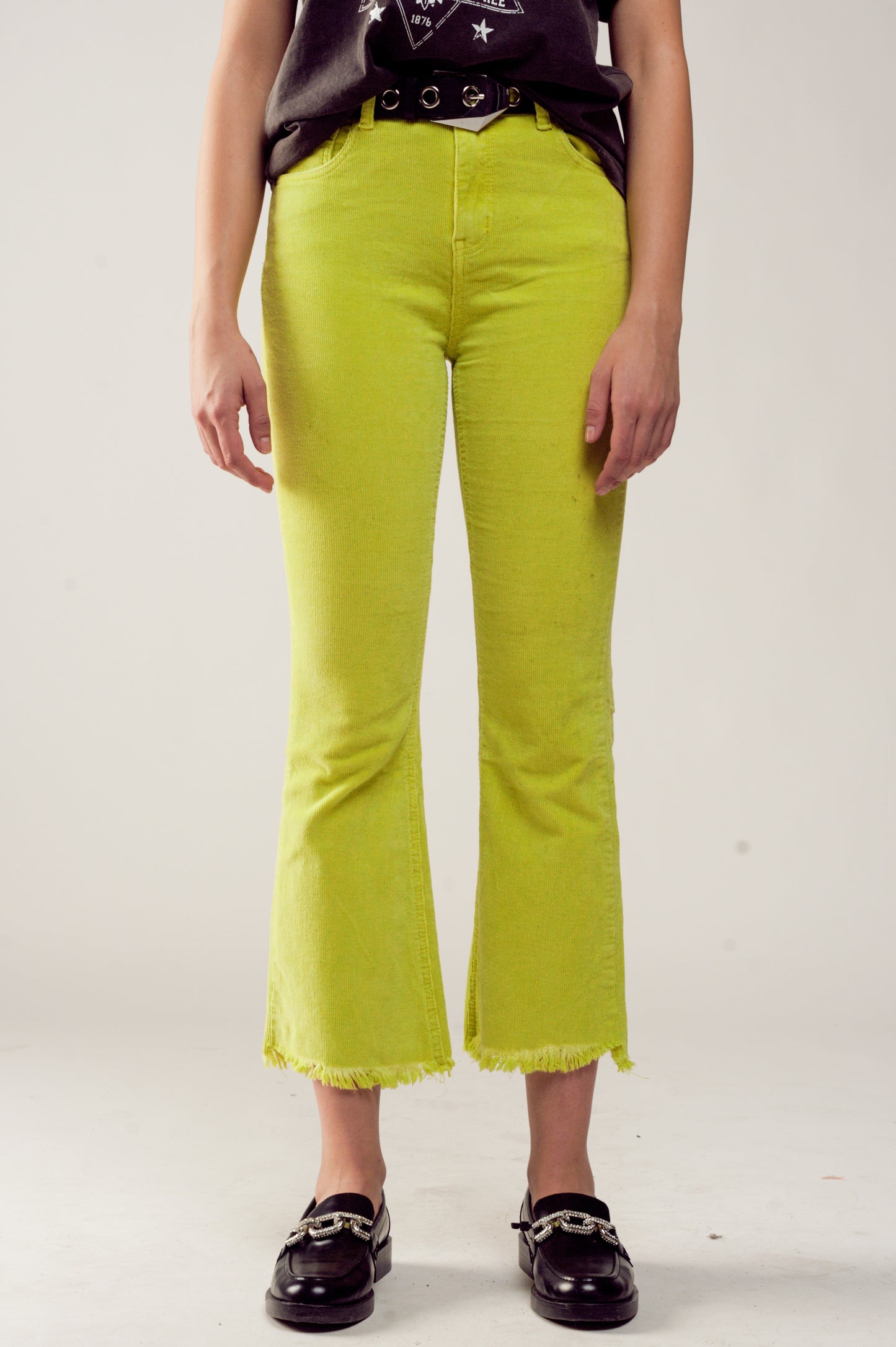 Flare corduroy pants in lime green Q2 Jeans BoutiqueLua