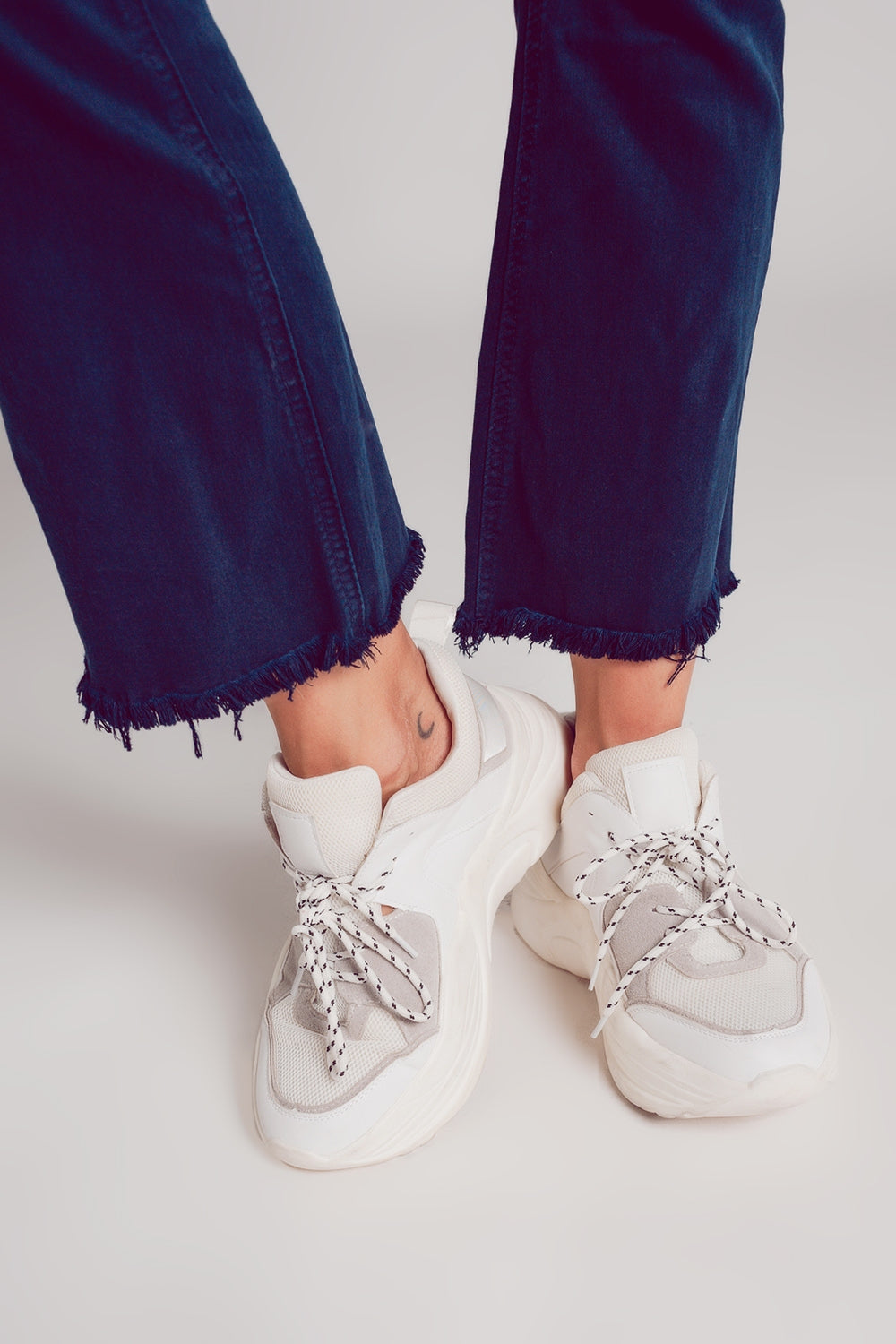 Flare jeans with raw hem edge in blue ink Q2 Jeans BoutiqueLua