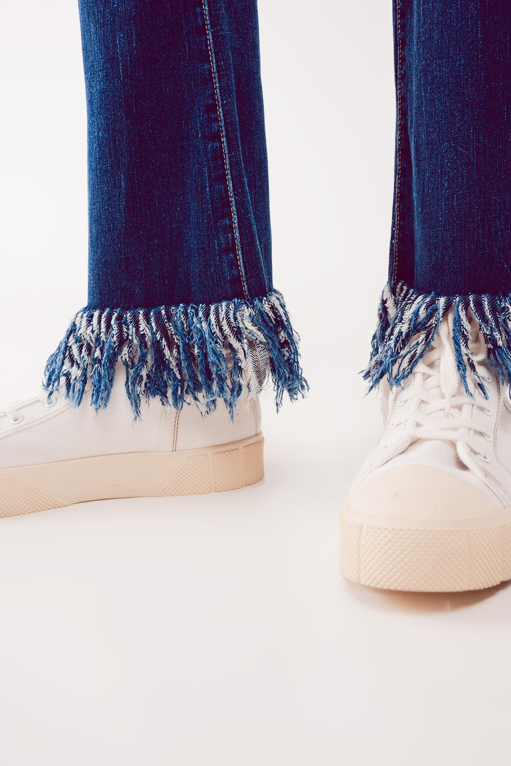 Flare straight leg jeans with raw hem edge in deep blue - Jeans