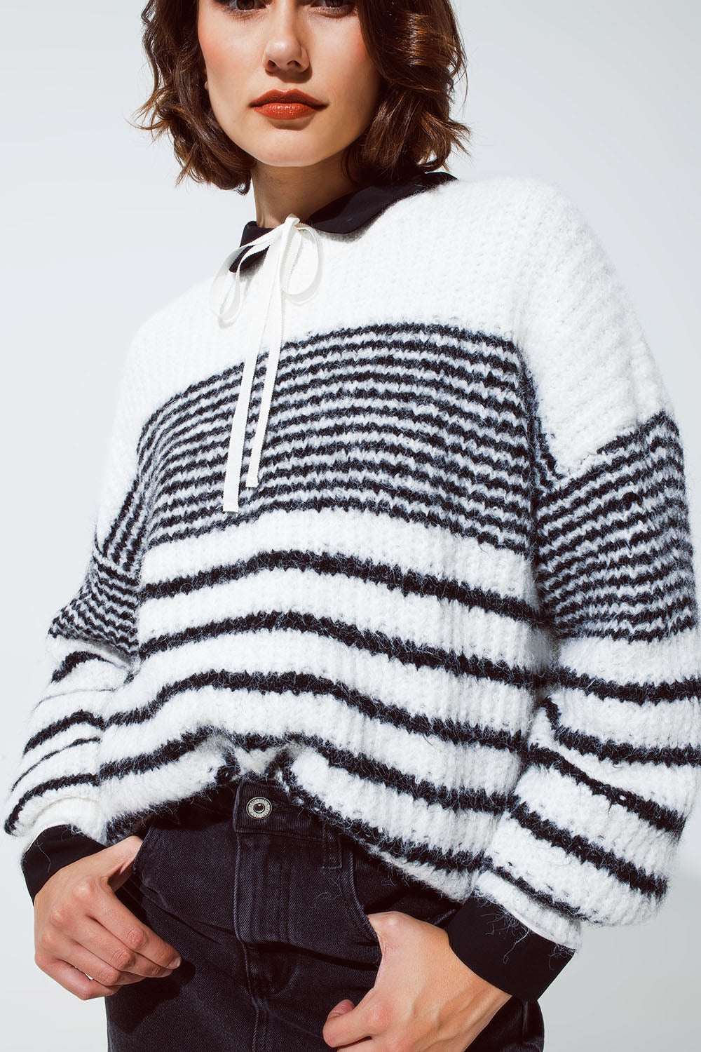 Fluffy Crew Neck Sweater With thin Black Stripes in White Q2 Sweaters BoutiqueLua