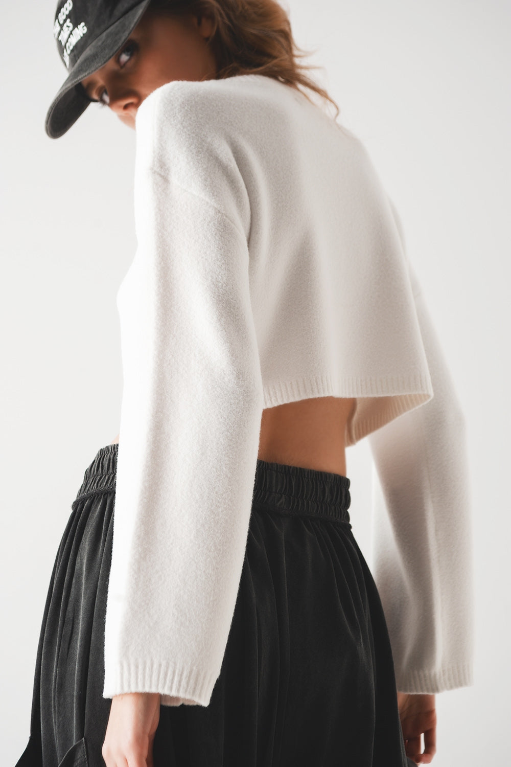 Fluffy cropped jumper in cream Q2 Sweaters BoutiqueLua