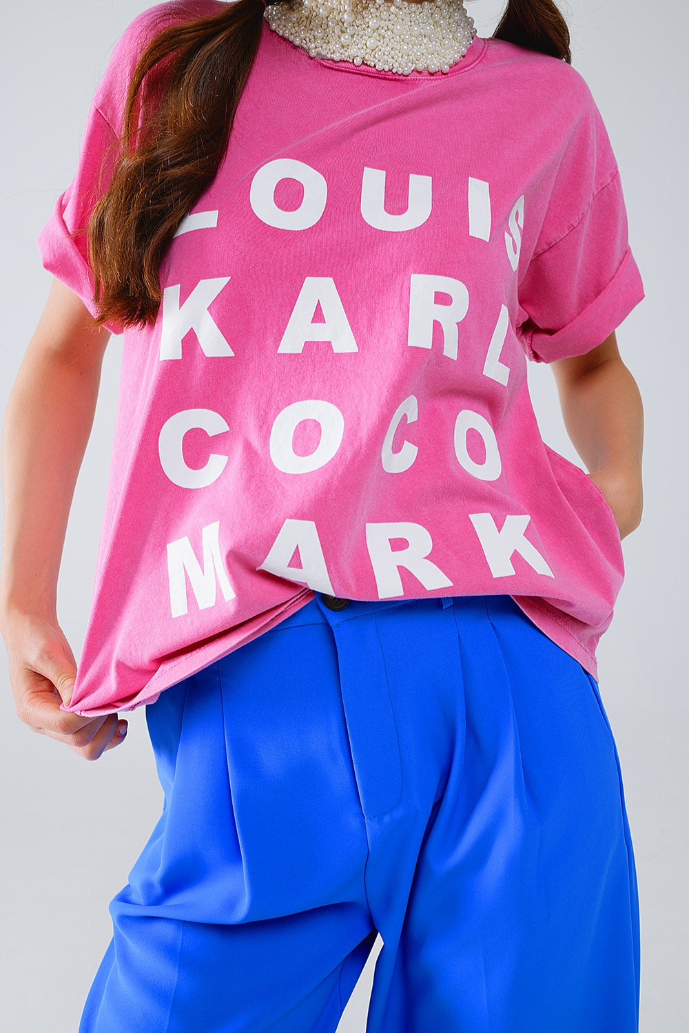 Fuchsia T-shirt With famous Names Logos At The Front - Tops