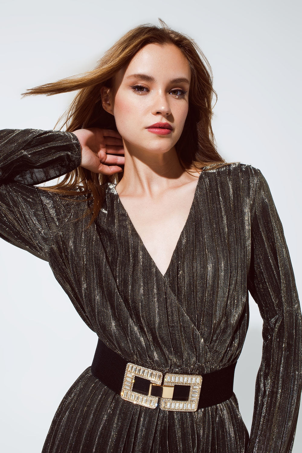 Glitter jumpsuit in gold with V neck - Dresses