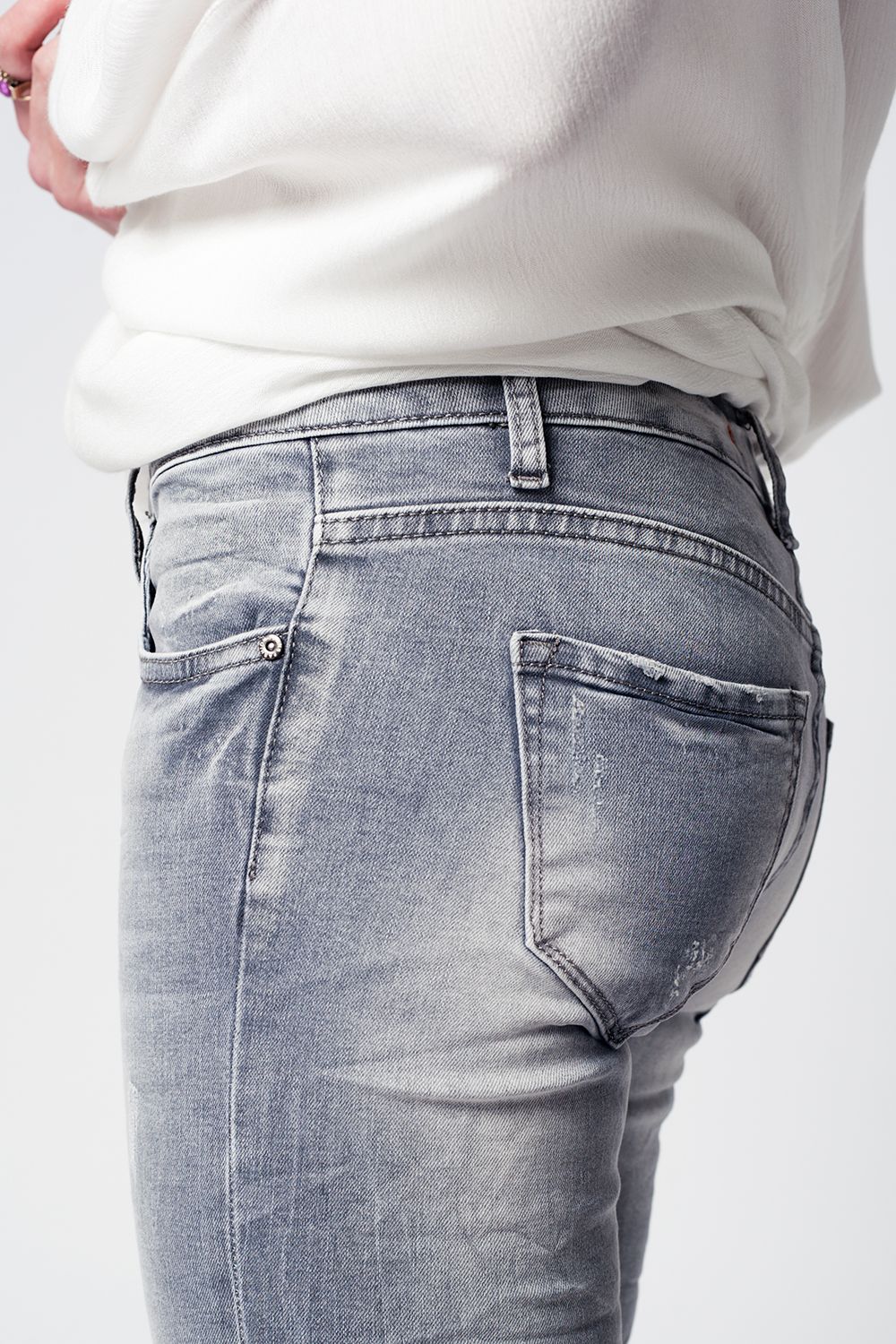 Gray slim denim embroidered jeans - Jeans