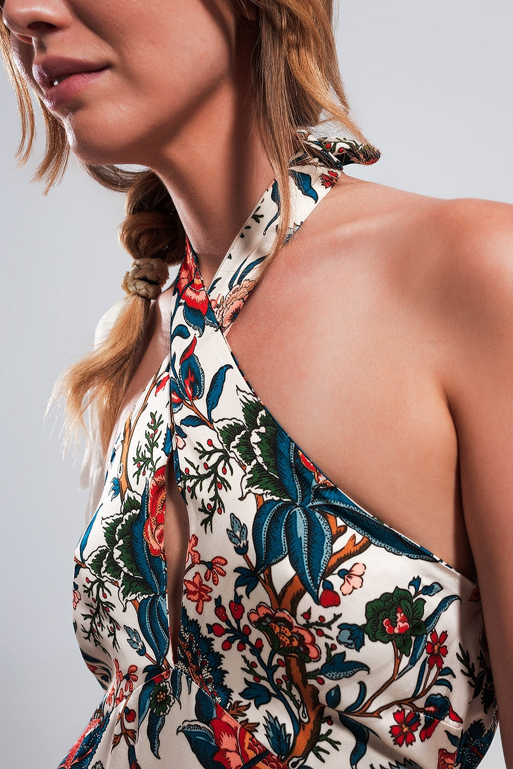 Halter neck maxi dress in beige paisley print Q2 Dresses BoutiqueLua