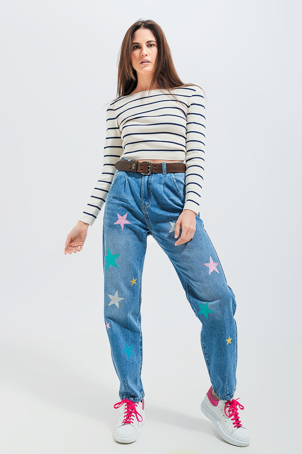 High waist slouch jean with pleat front with star print - Jeans