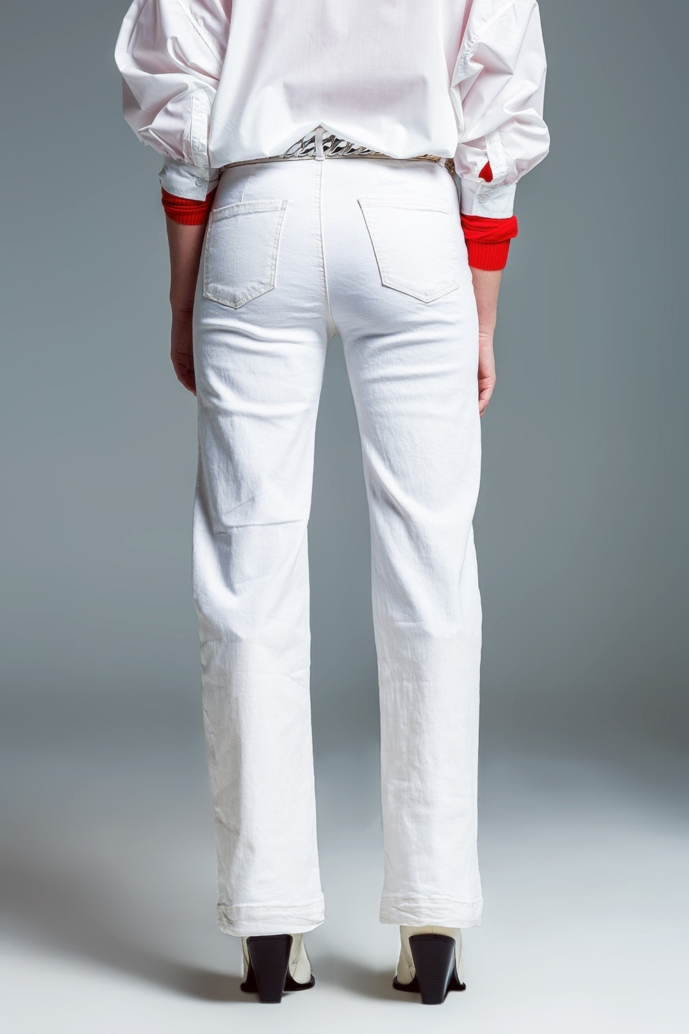 high waisted front pockets flare jeans in white - Jeans