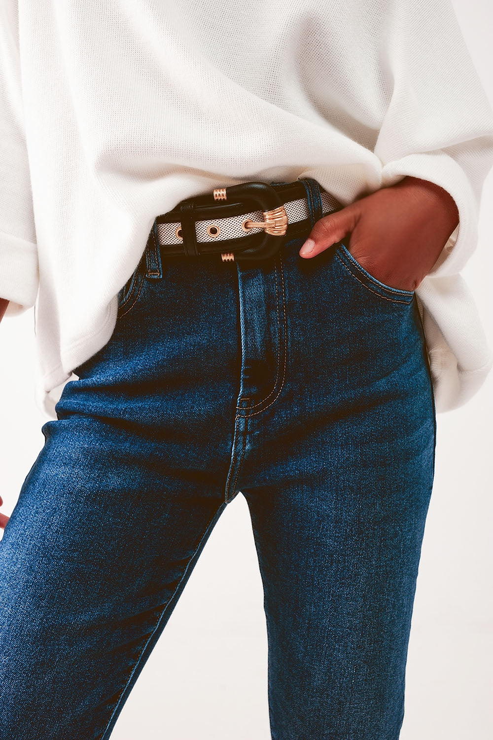 High waisted skinny jeans in mid wash Q2 Jeans BoutiqueLua
