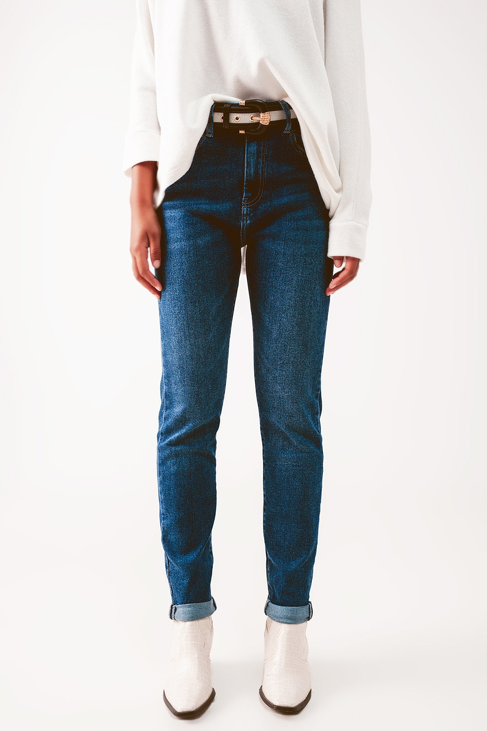 High waisted skinny jeans in mid wash Q2 Jeans BoutiqueLua