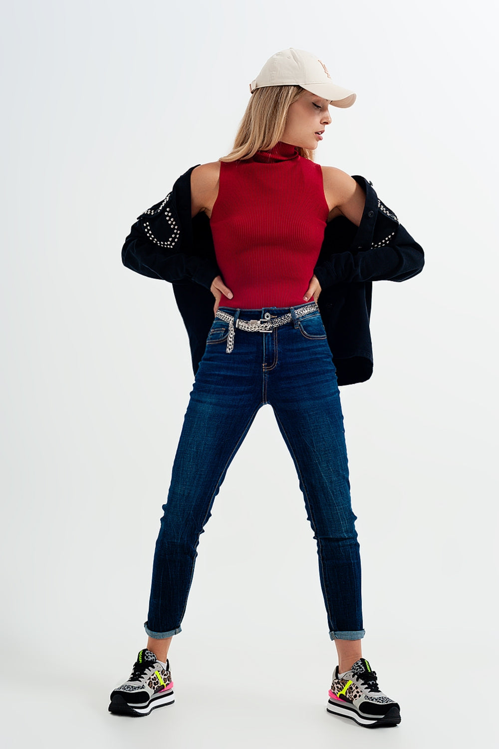 Knitted high neck top in red Q2 Sweaters BoutiqueLua
