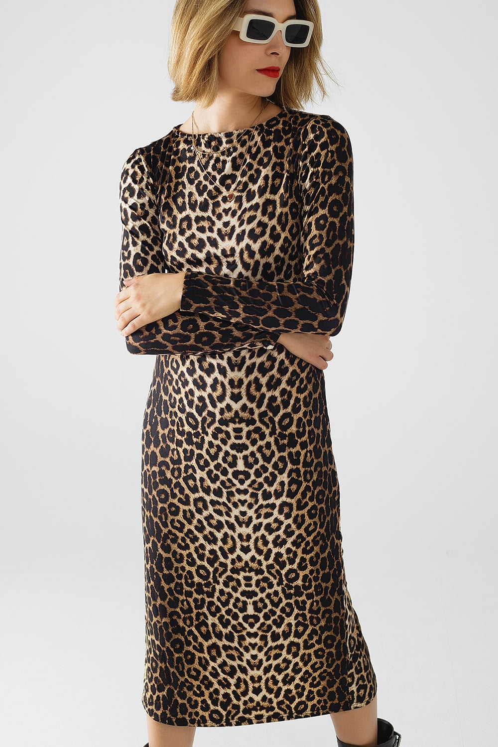 Leopard print Spandex dress with pleat detail at the waist Q2 Dresses BoutiqueLua