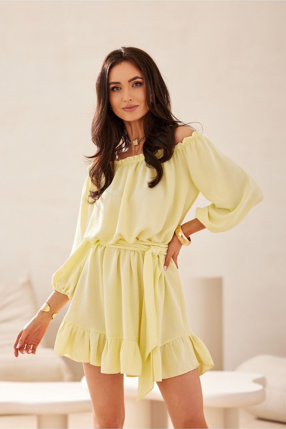 Lightweight Ruffle Midi Dress Elegant and Stylish -