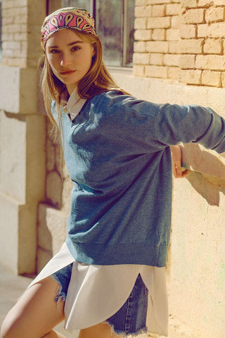 Pull ample en maille fine bleu à col rond