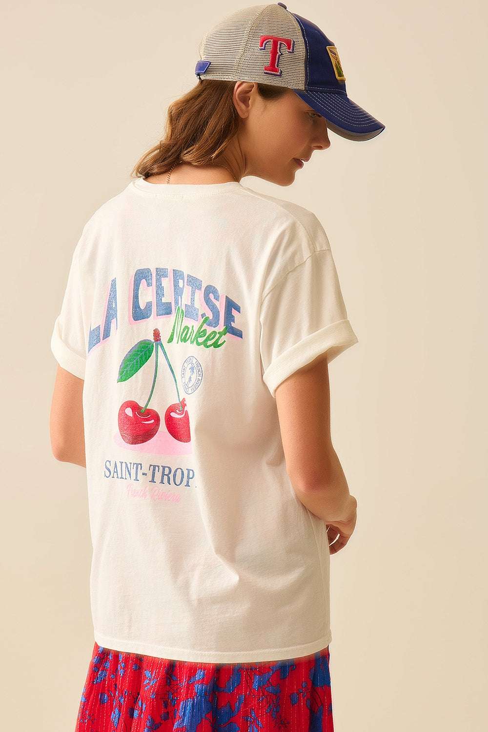 made in italy White T-shirt with La Cerise Market Saint-Tropez graphic - Tops