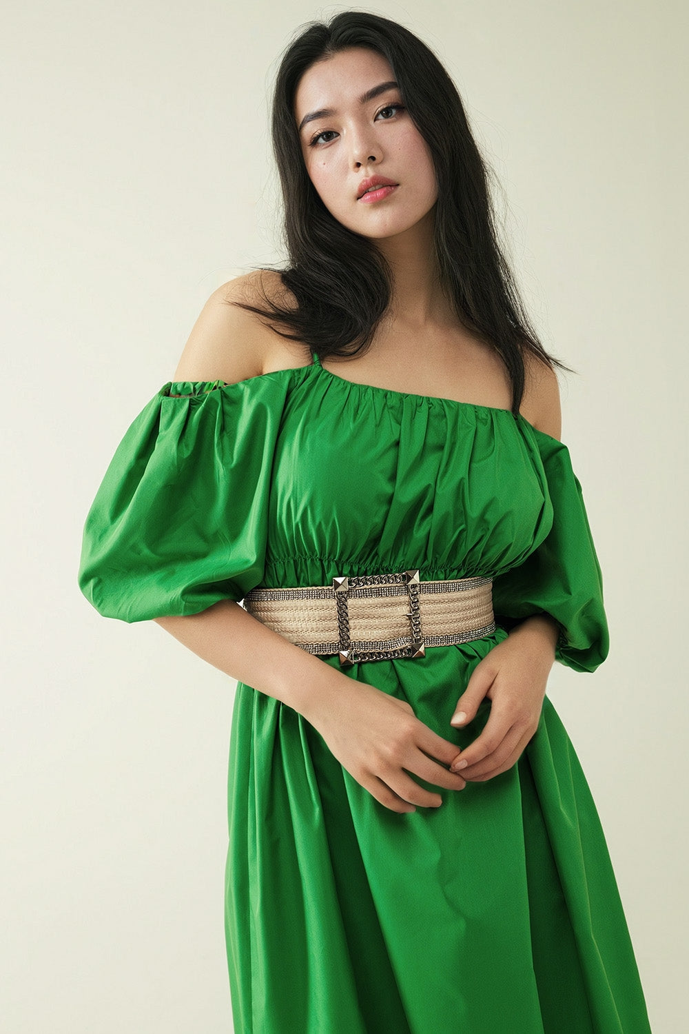 Midi green dress with short sleeves and straps Q2 Dresses BoutiqueLua