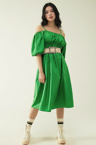 Midi green dress with short sleeves and straps
