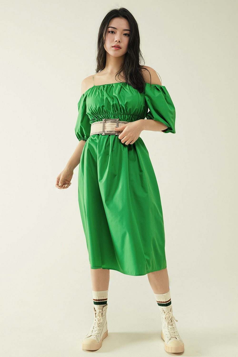 Midi green dress with short sleeves and straps Q2 Dresses BoutiqueLua