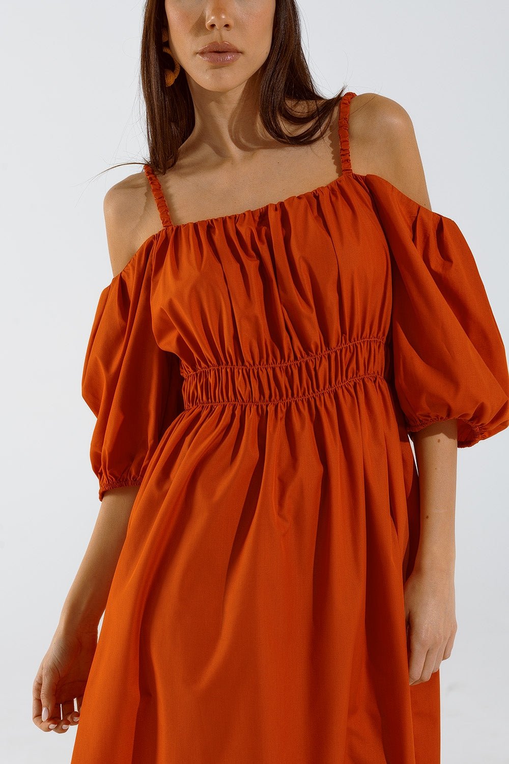 Midi orange dress with short sleeves and straps Q2 Dresses BoutiqueLua