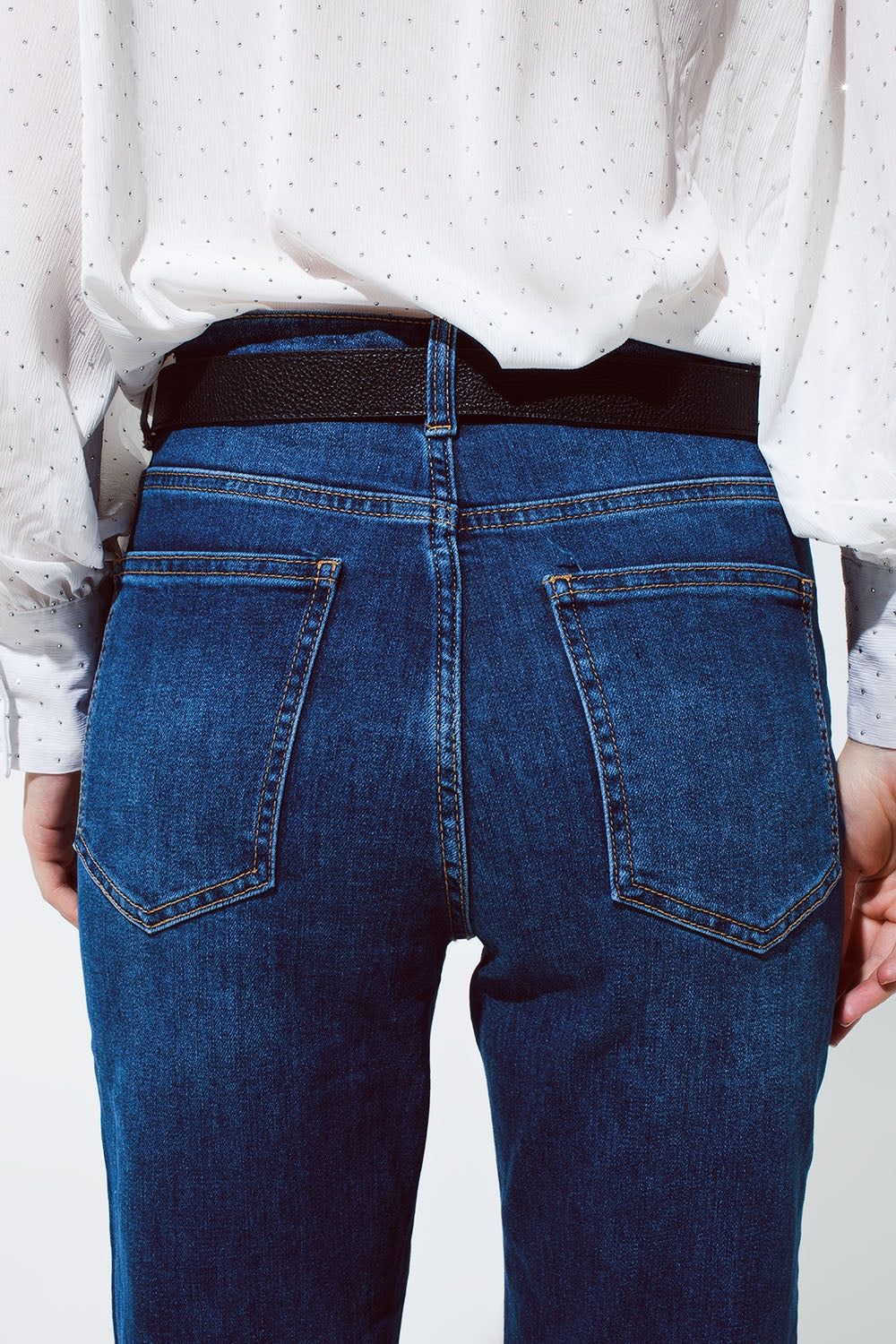 Mum Jean in Medium Wash With Folded Hem - Jeans
