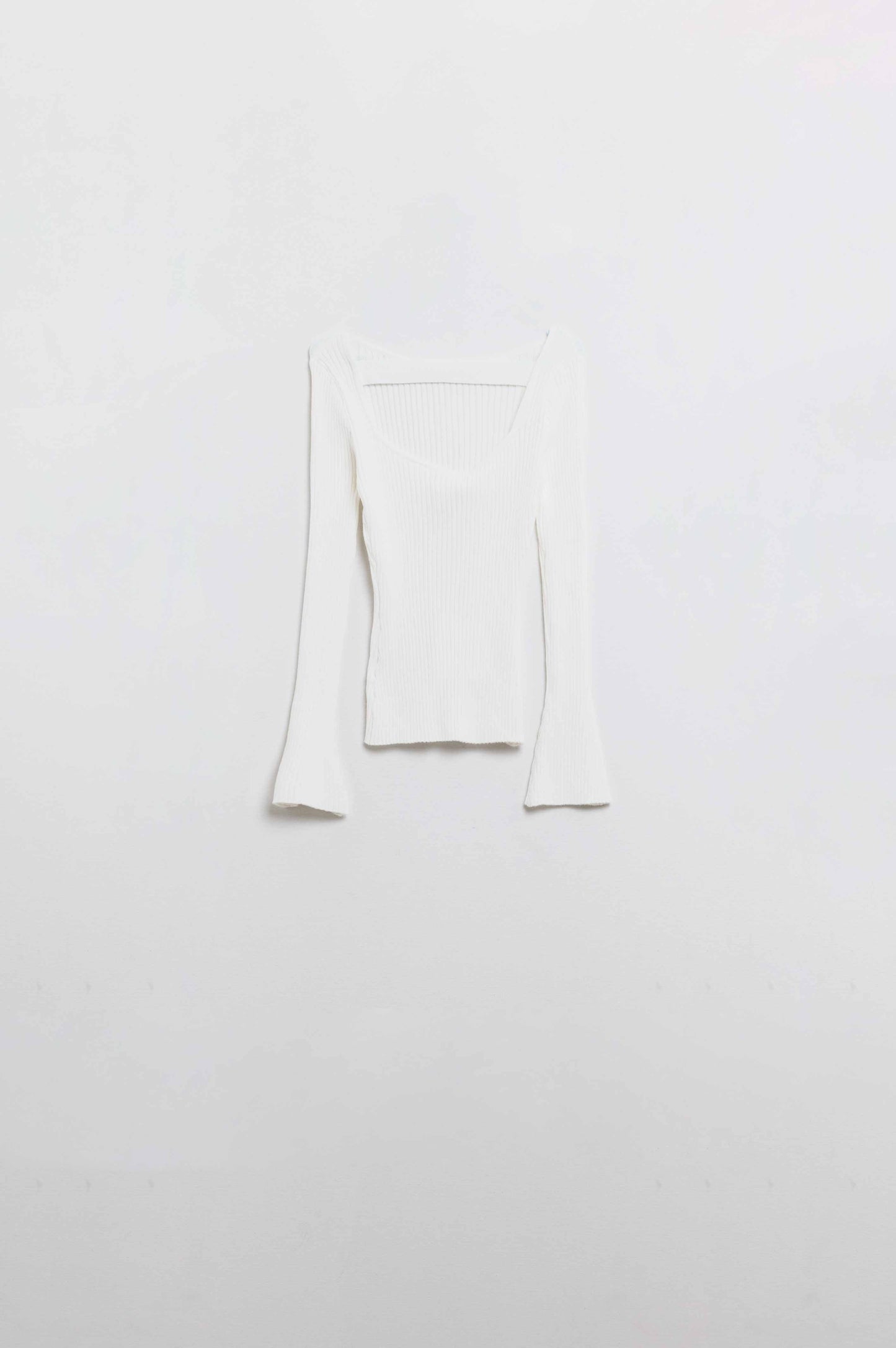 open back white ribbed sweater - Jumpers