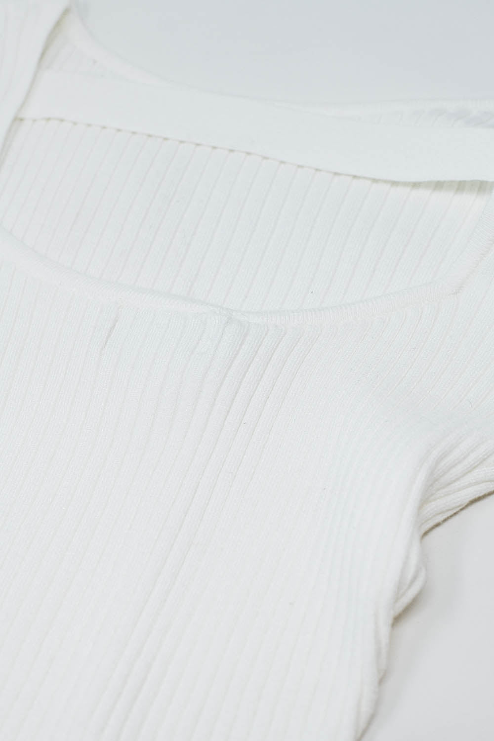 open back white ribbed sweater - Jumpers