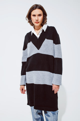 Oversized MIDI knitted dress with stripes and a wide v neck