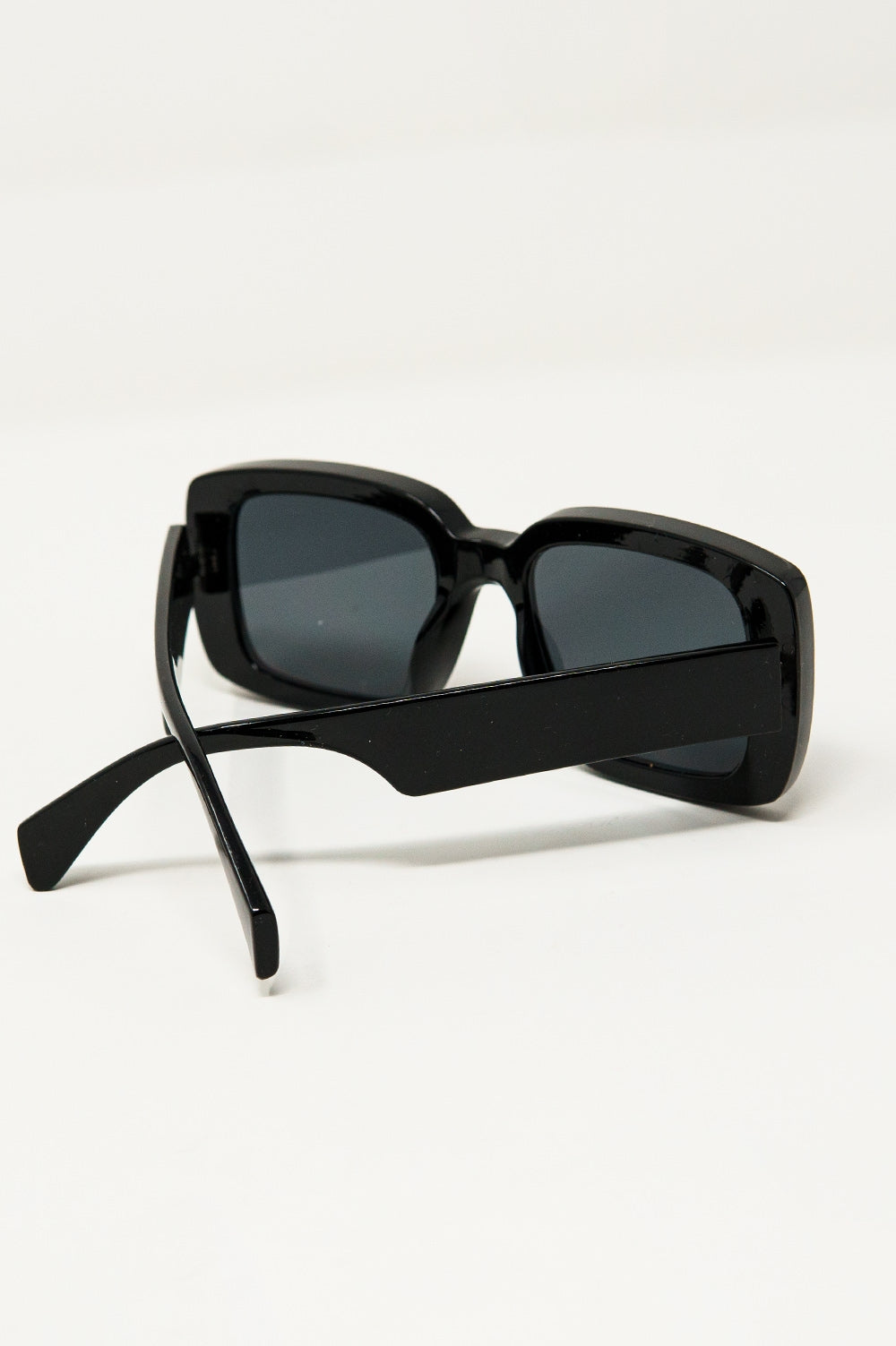 Oversized Rectangular Sunglasses With Wide Frame in Black - Sunglasses