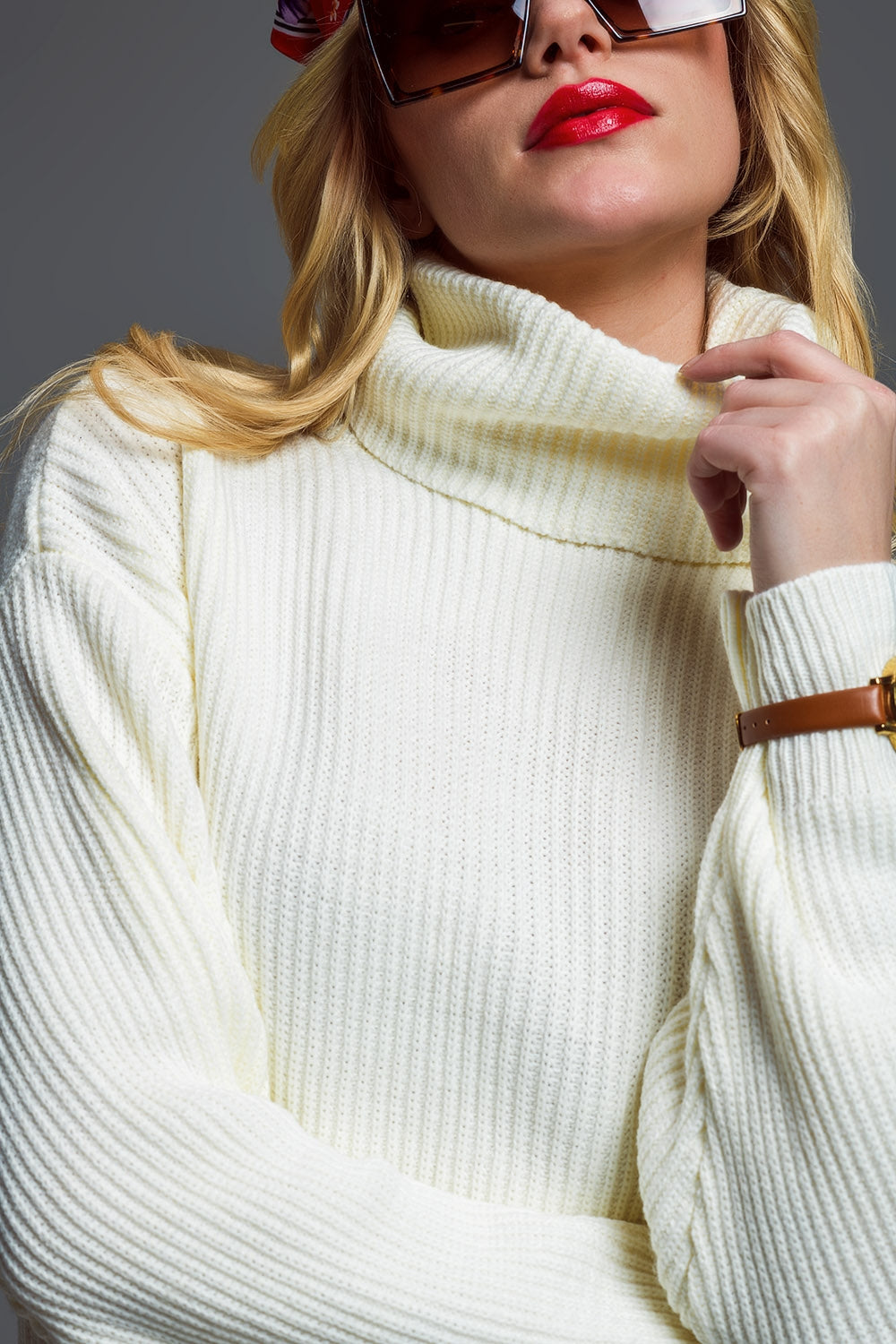 Oversized Ribbed Knit dress With Turtle Neck in Cream Q2 Dresses BoutiqueLua